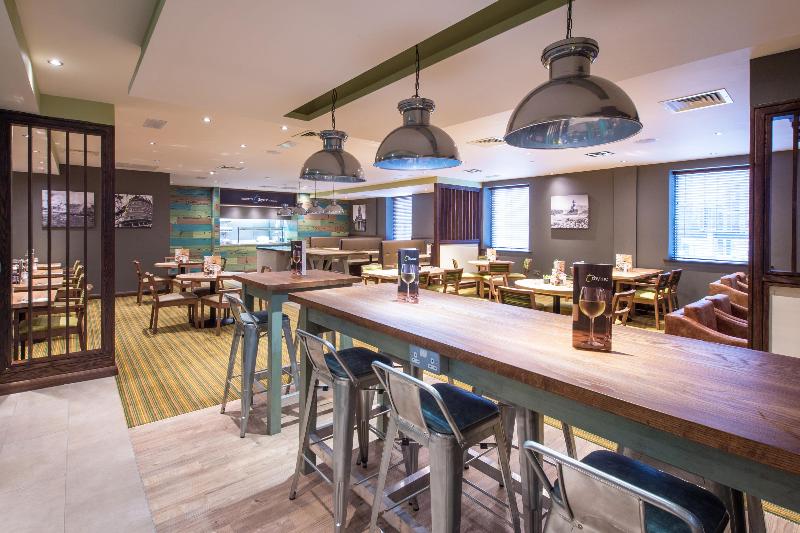 Premier Inn Portsmouth City Centre image