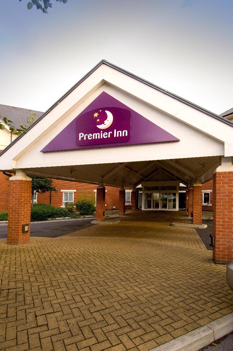 Premier Inn Warrington - M6/J21