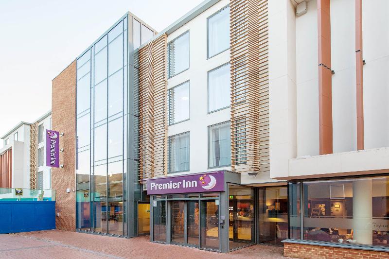 Premier Inn St Albans City Centre
