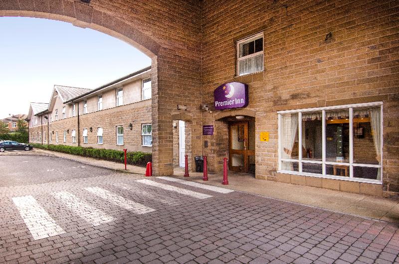 Premier Inn Leeds / Bradford Airport