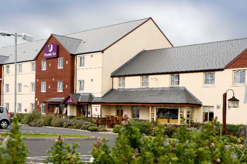 Premier Inn Carrickfergus image