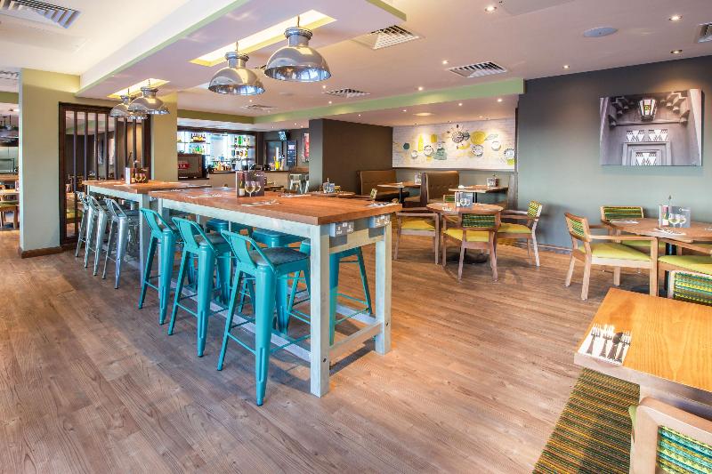 Premier Inn Northampton Town Centre image