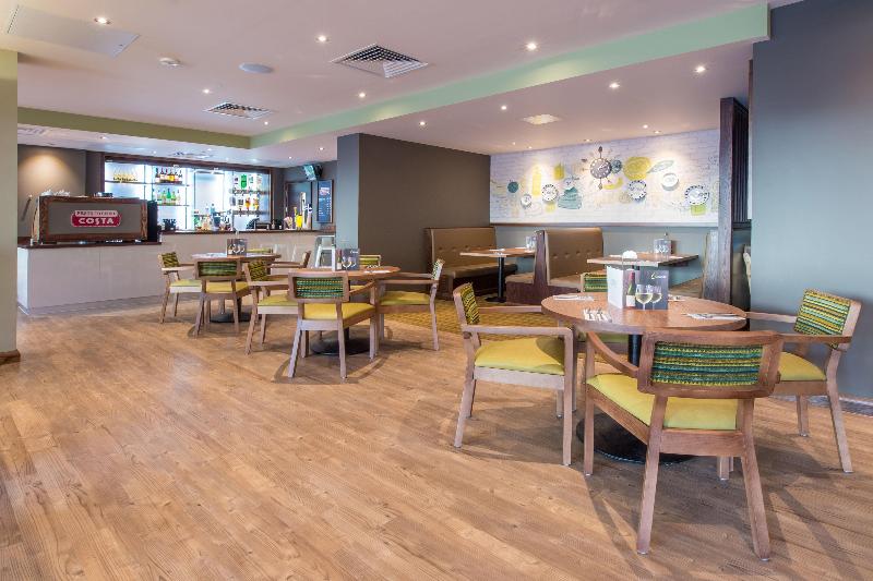 Premier Inn Northampton Town Centre image