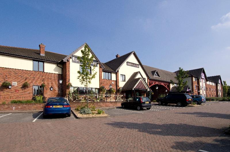 Premier Inn Telford Central image