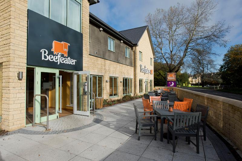 Premier Inn Cirencester
