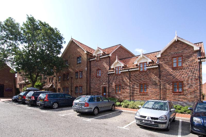 Premier Inn York City - Blossom St North image