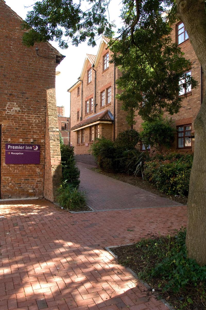 Premier Inn York City - Blossom St North image