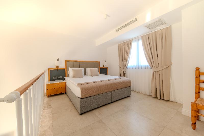 Palmonte Suites image