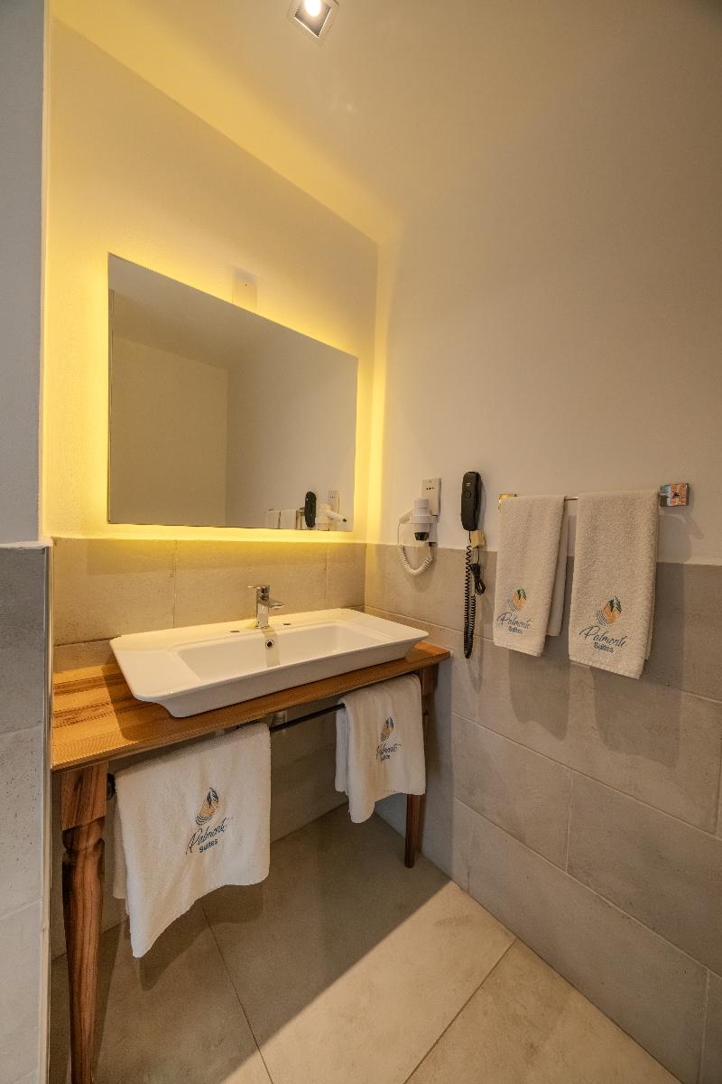 Palmonte Suites image