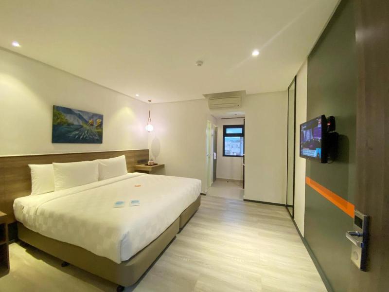 Go Hotels Plus Tuguegarao image