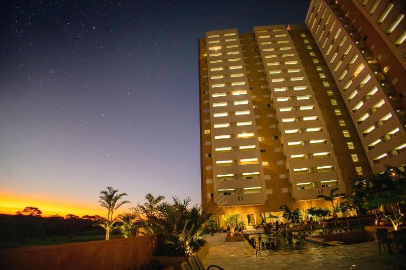 Hot Beach Suites image