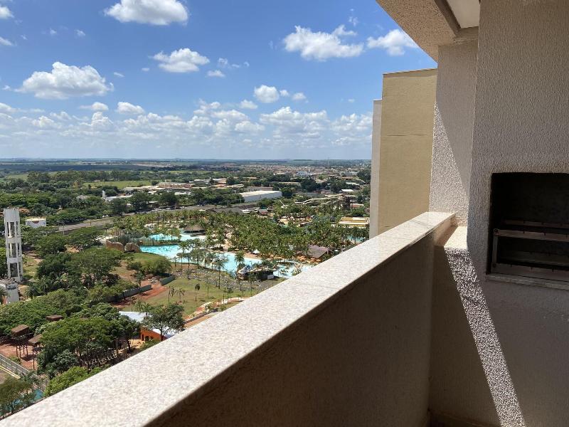 Hot Beach Suites image