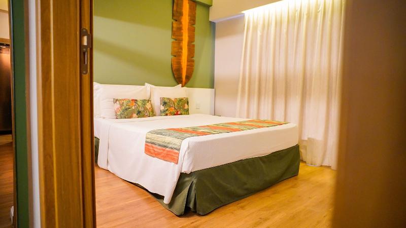 Hot Beach Suites image