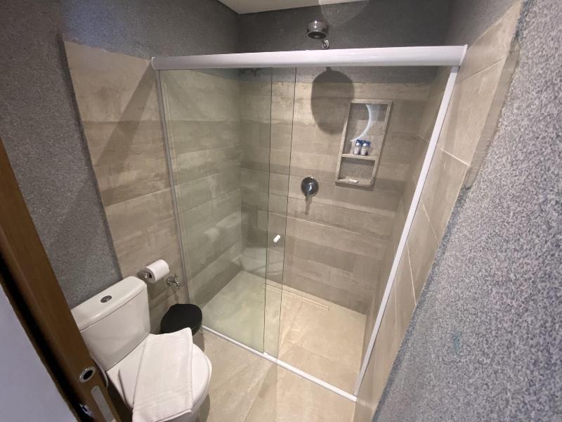 Hot Beach Suites image