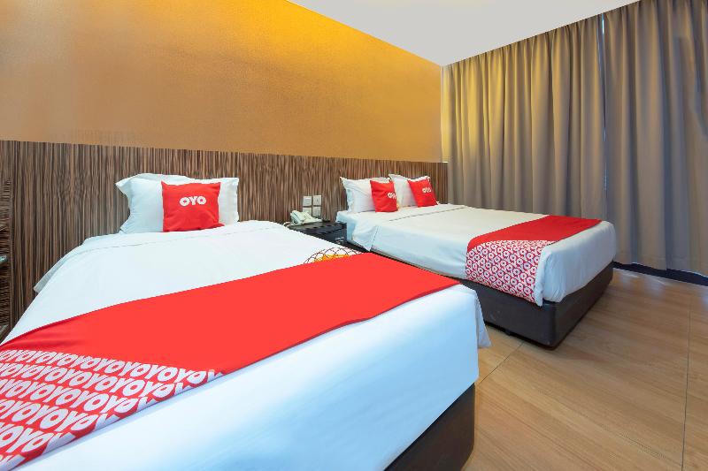 Capital O 90447 Hotel Ezzyhome Kebun Teh image