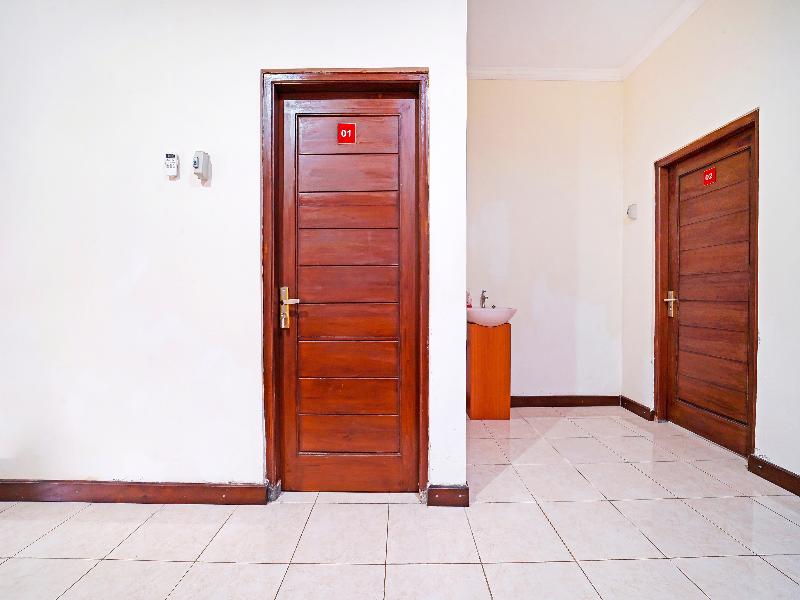 91342 Tatti Inn image