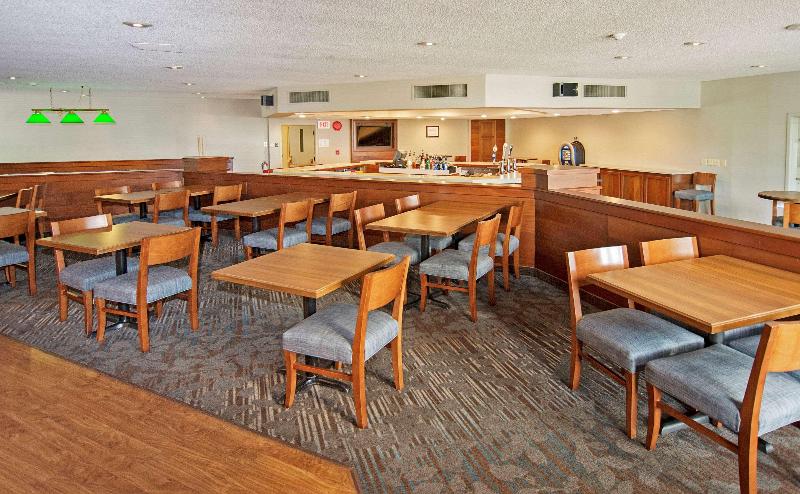 Clarion Inn Elmira image