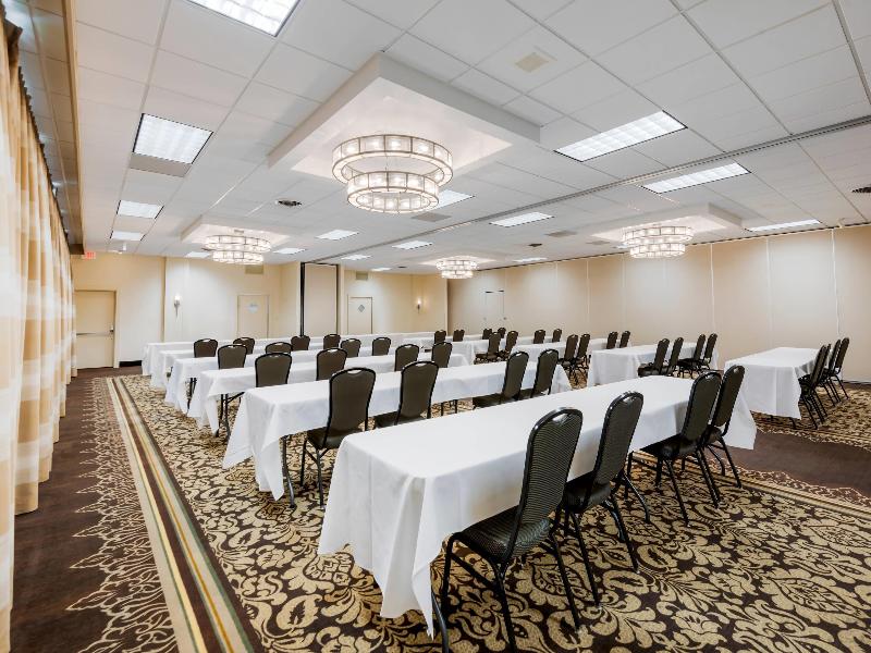 Clarion Inn Elmira image