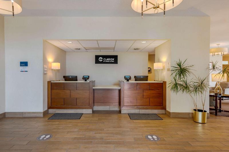 Clarion Inn Elmira image