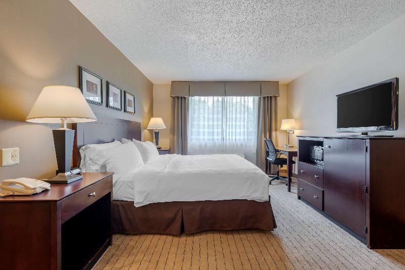 Clarion Inn Elmira image