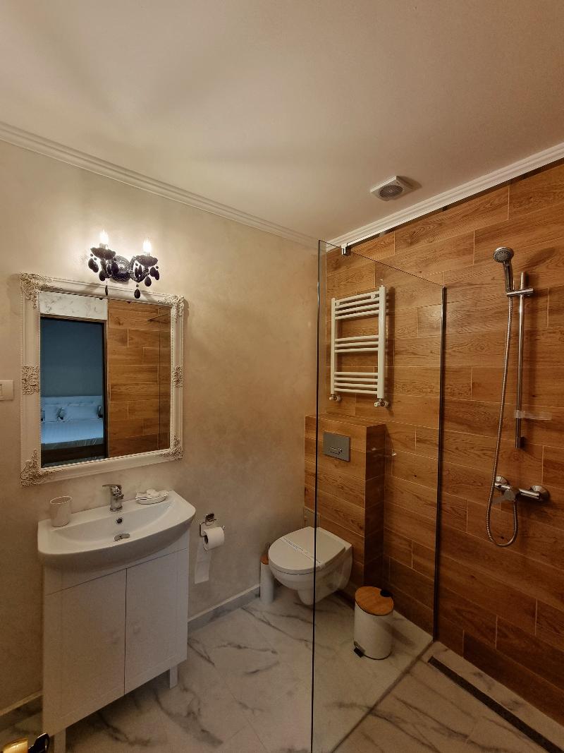 Vila Central image