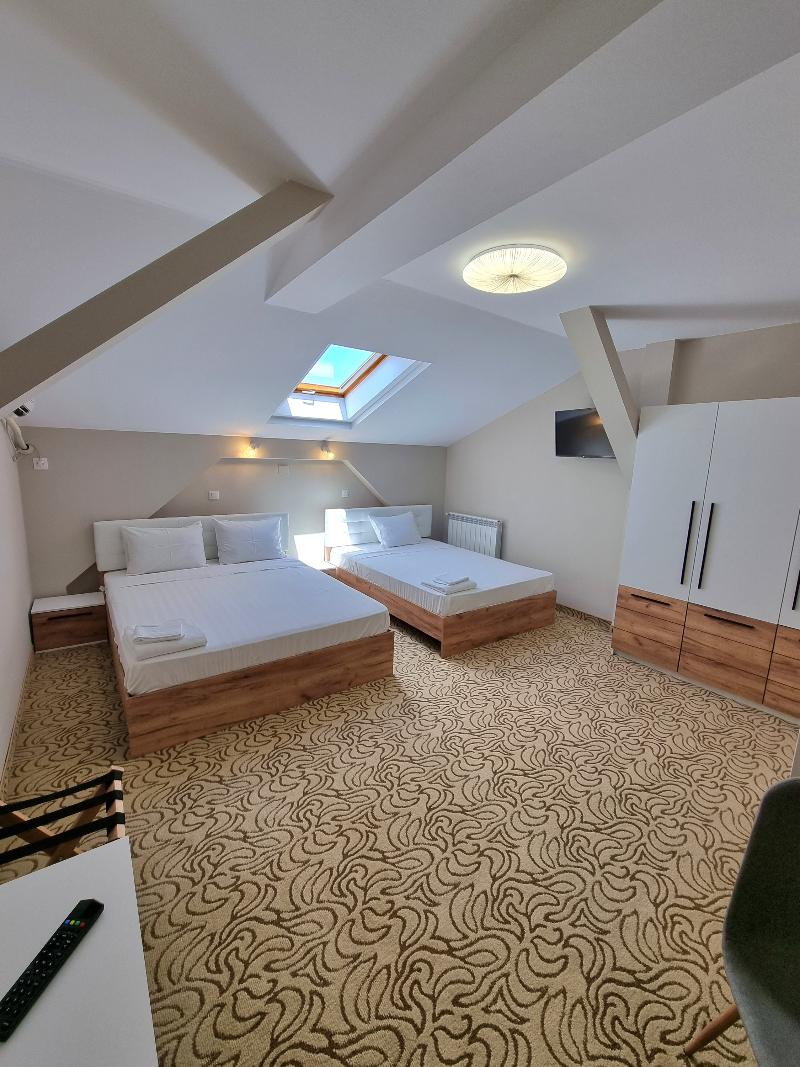 Vila Central image