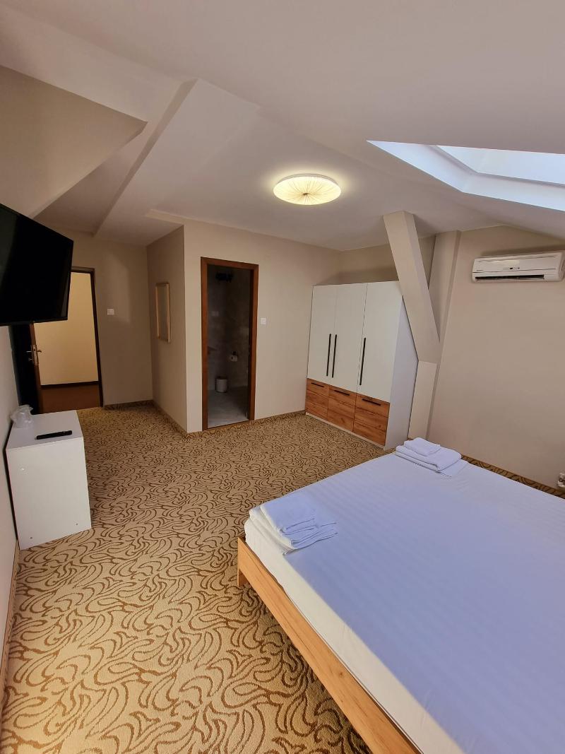 Vila Central image