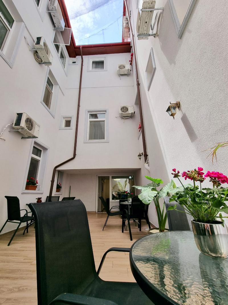 Vila Central image
