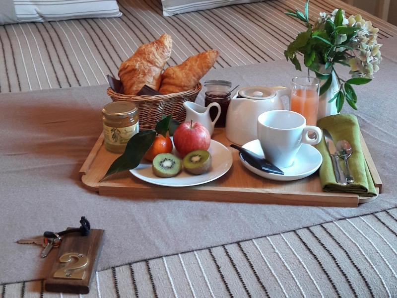 Logis Auberge la Barguillere image