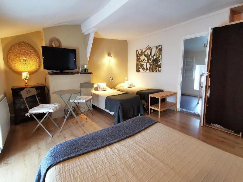 Logis Auberge la Barguillere image
