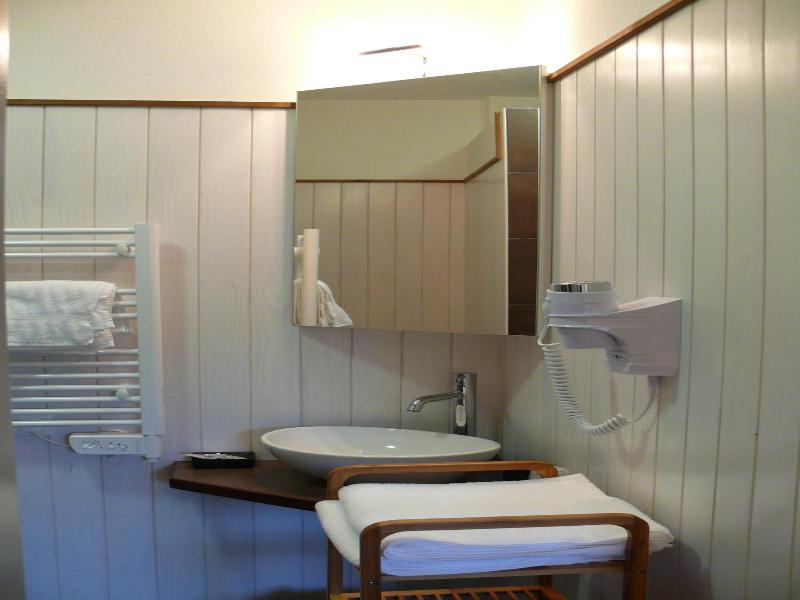 Logis Auberge la Barguillere image