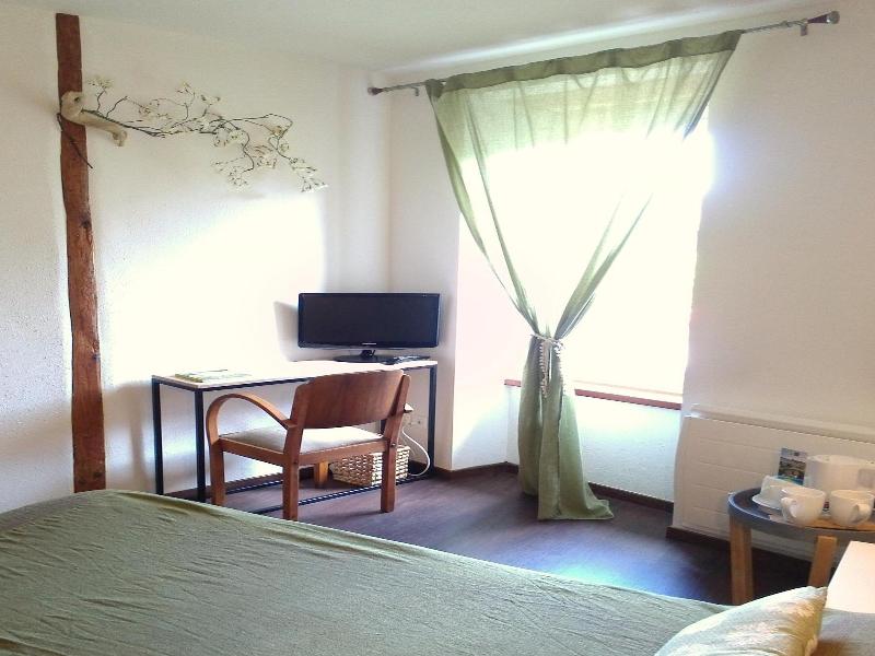 Logis Auberge la Barguillere image
