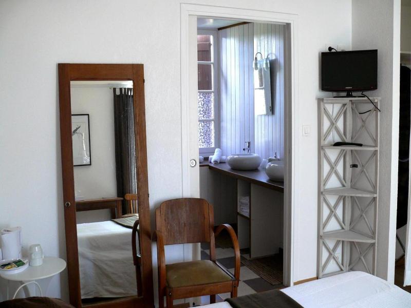 Logis Auberge la Barguillere image