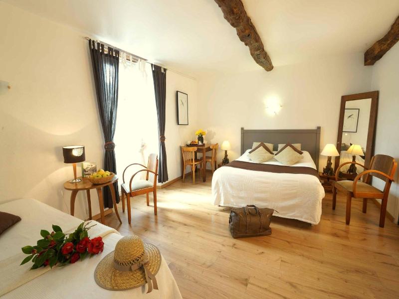 Logis Auberge la Barguillere image