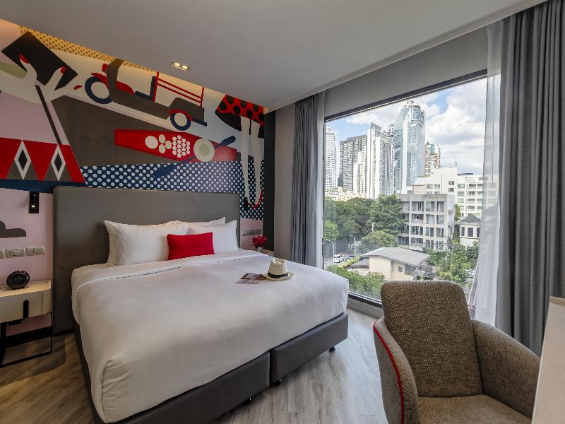 Oakwood Studios Sukhumvit Bangkok image