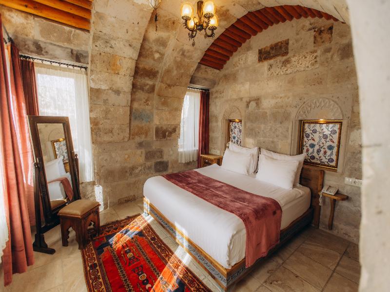Şah Saray Cave Suites image