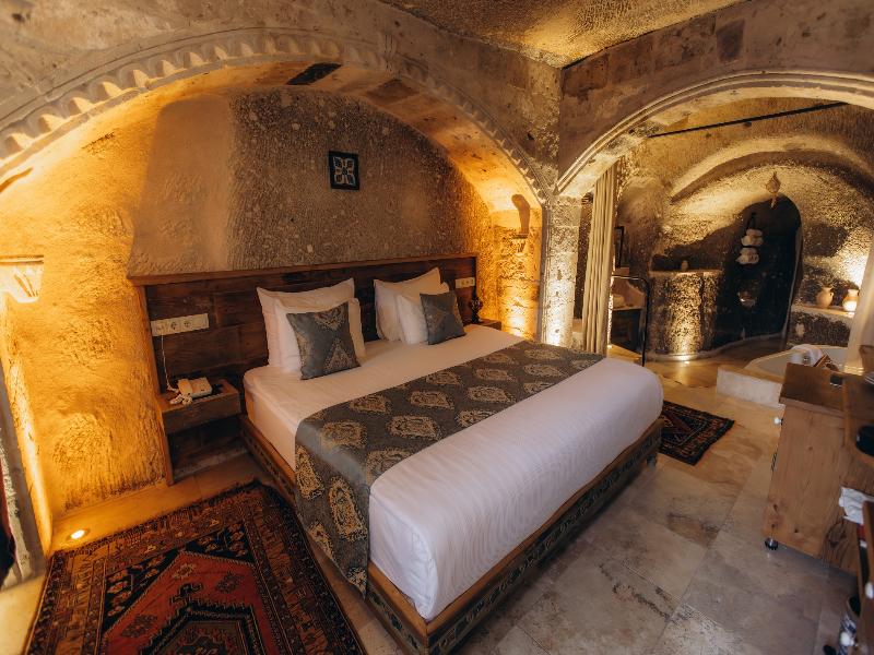 Şah Saray Cave Suites image
