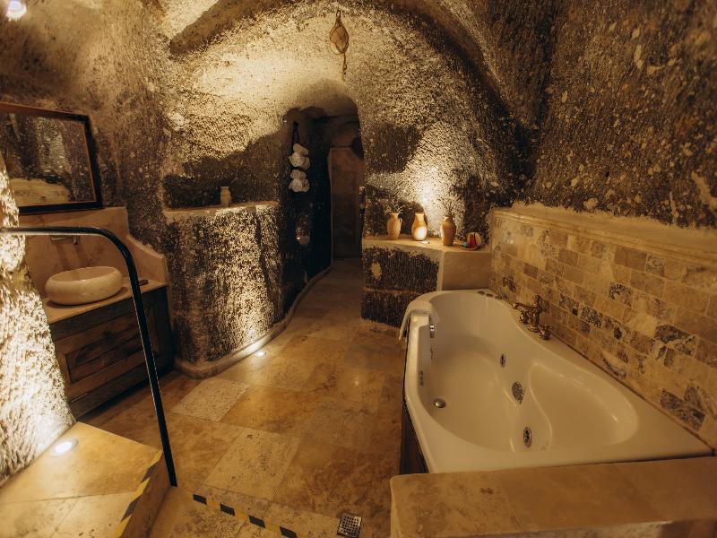 Şah Saray Cave Suites image
