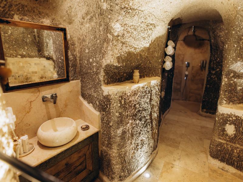 Şah Saray Cave Suites image