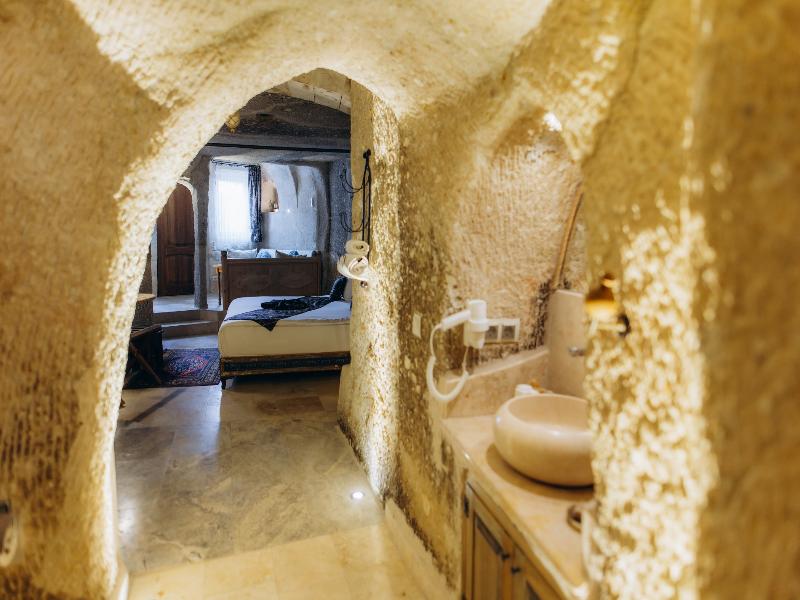 Şah Saray Cave Suites image