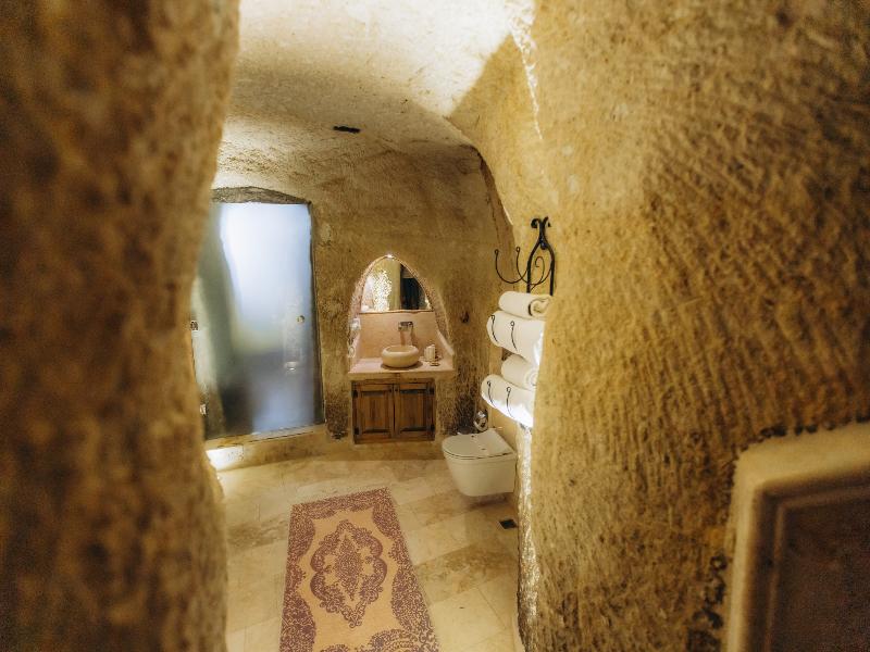 Şah Saray Cave Suites image
