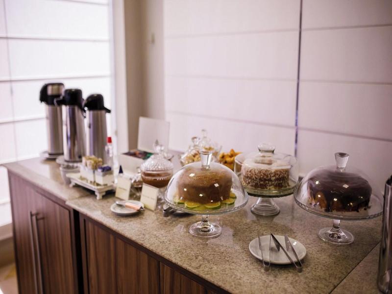 Tonello Business Hotel