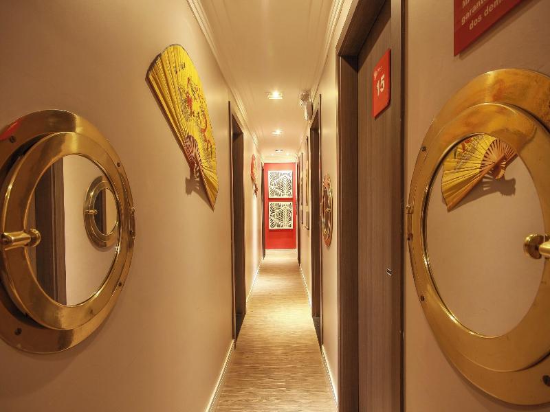 Glória Plaza Hotel image
