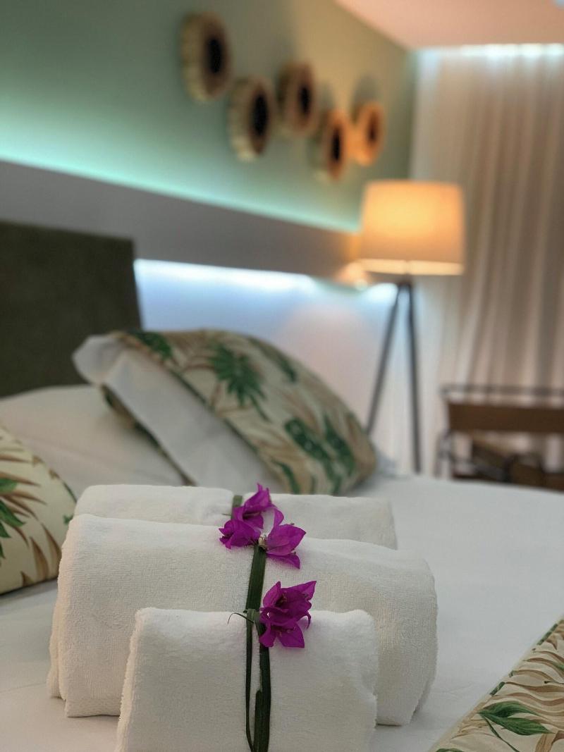 Dolphin Hotel image