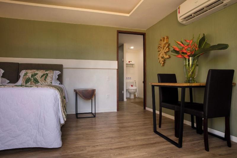 Dolphin Hotel image