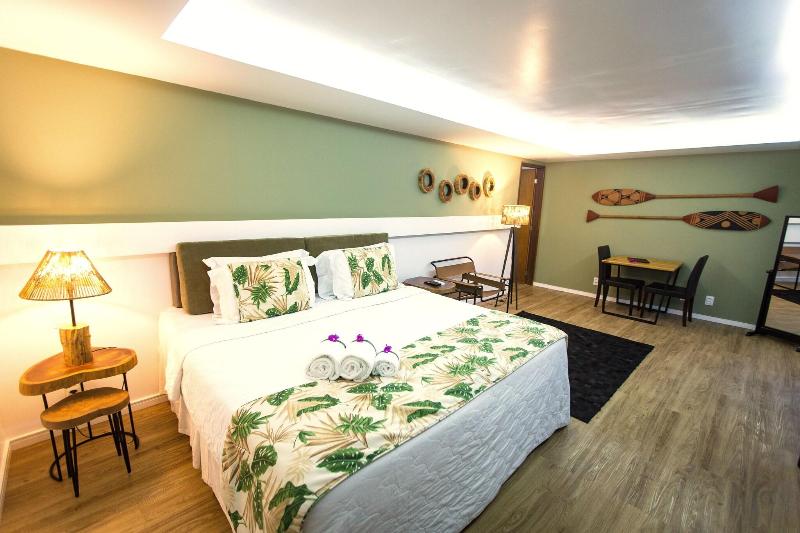 Dolphin Hotel image