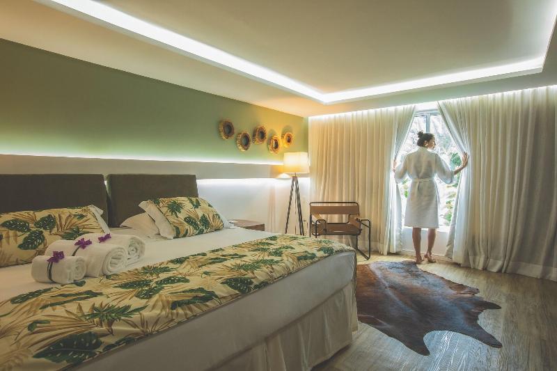 Dolphin Hotel image