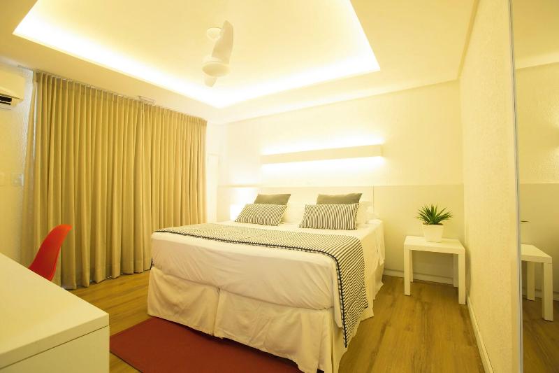 Dolphin Hotel image