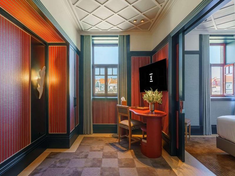 The Editory Boulevard Aliados Hotel image