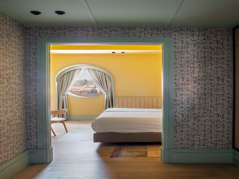 The Editory Boulevard Aliados Hotel image